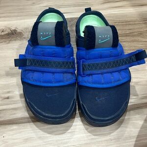Nike Men’s Clogs